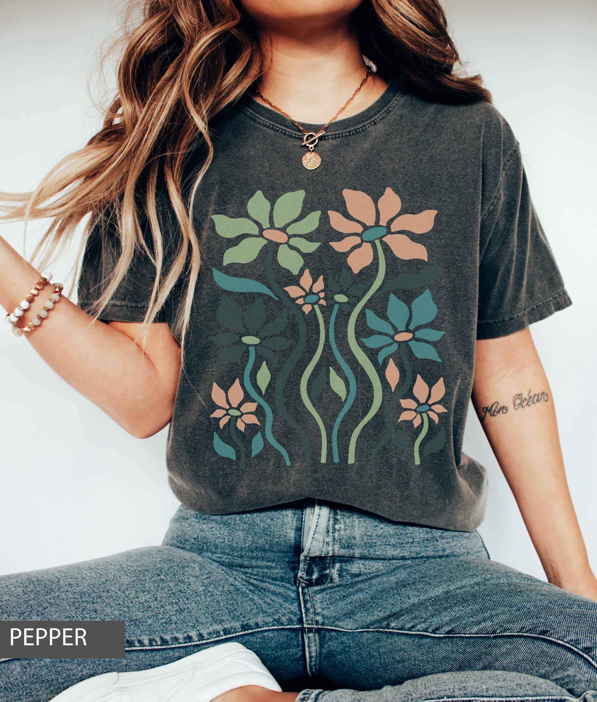 TShirt Unisex Vintage Boho Feel Good Design Tee 