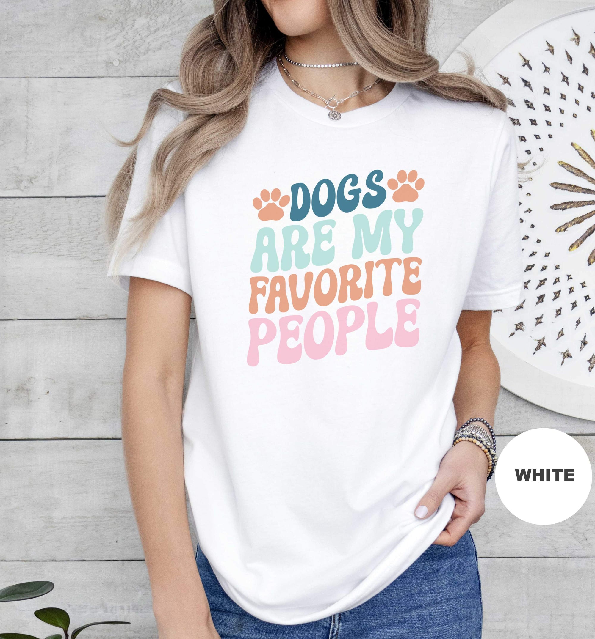 Dogs Are My Favorite People Retro T-Shirt