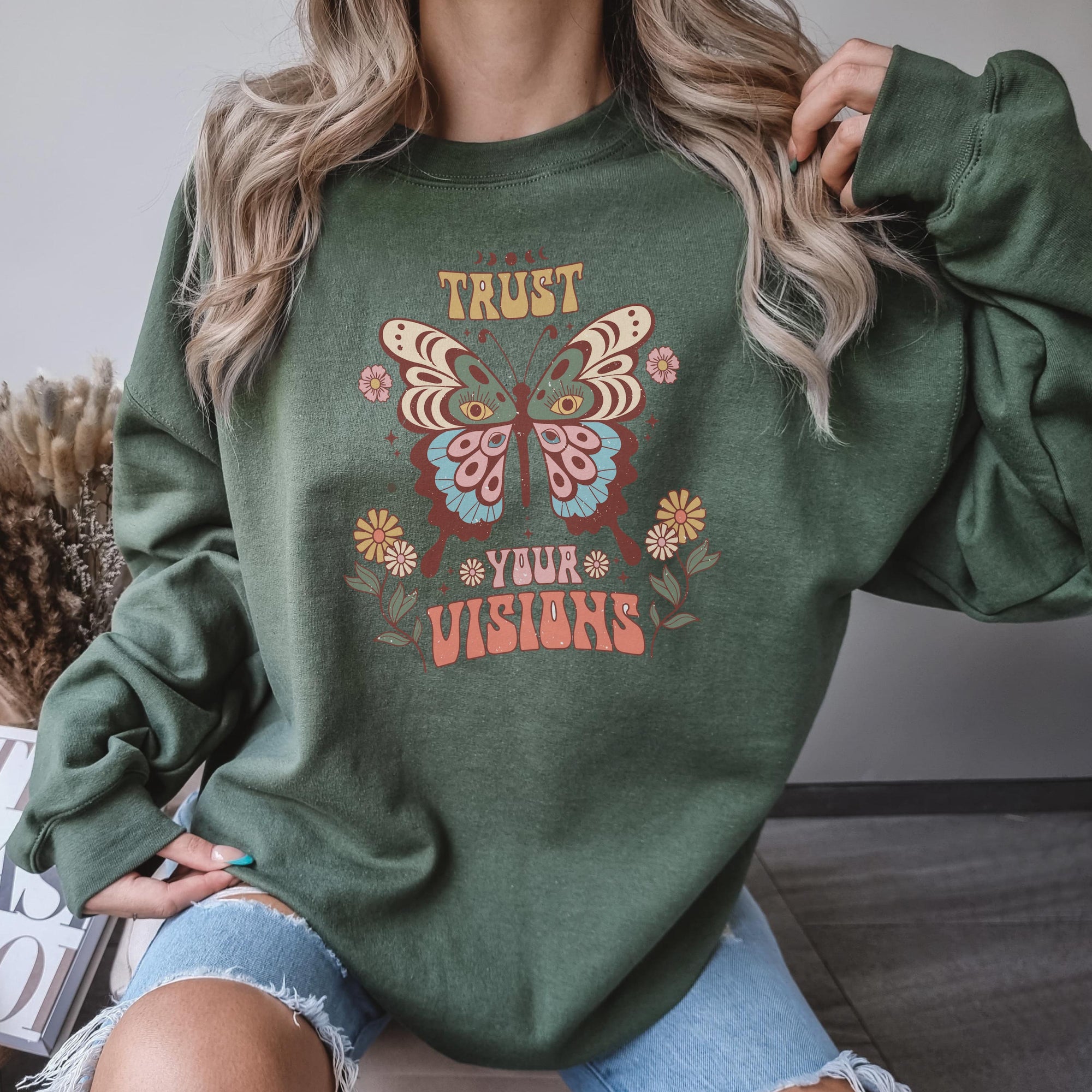 Trust Visions Sweatshirt - Lightmind Design